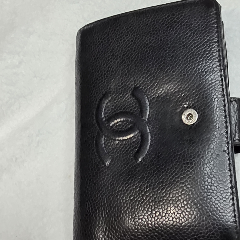 Authentic CHANEL Classic Black Leather Compact Wallet W/snap Closure - Picture 5 of 16